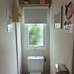 A Avec Piscine Partagee *
