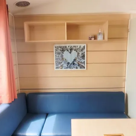 A Avec Piscine Partagee Ivry-la-Bataille